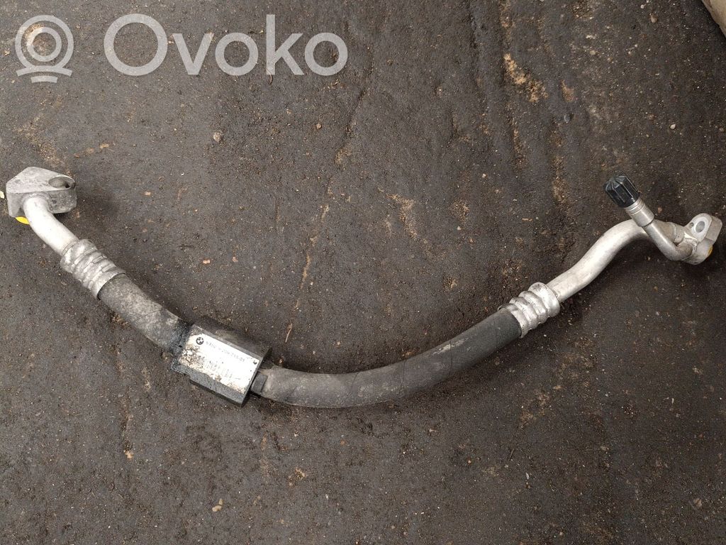 Ilmastointilaitteen putki (A/C)   64509209715