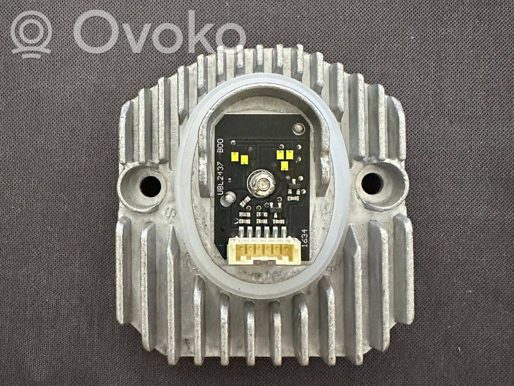 BMW 5 G30 G31 G38 Módulo de control de balasto LED 