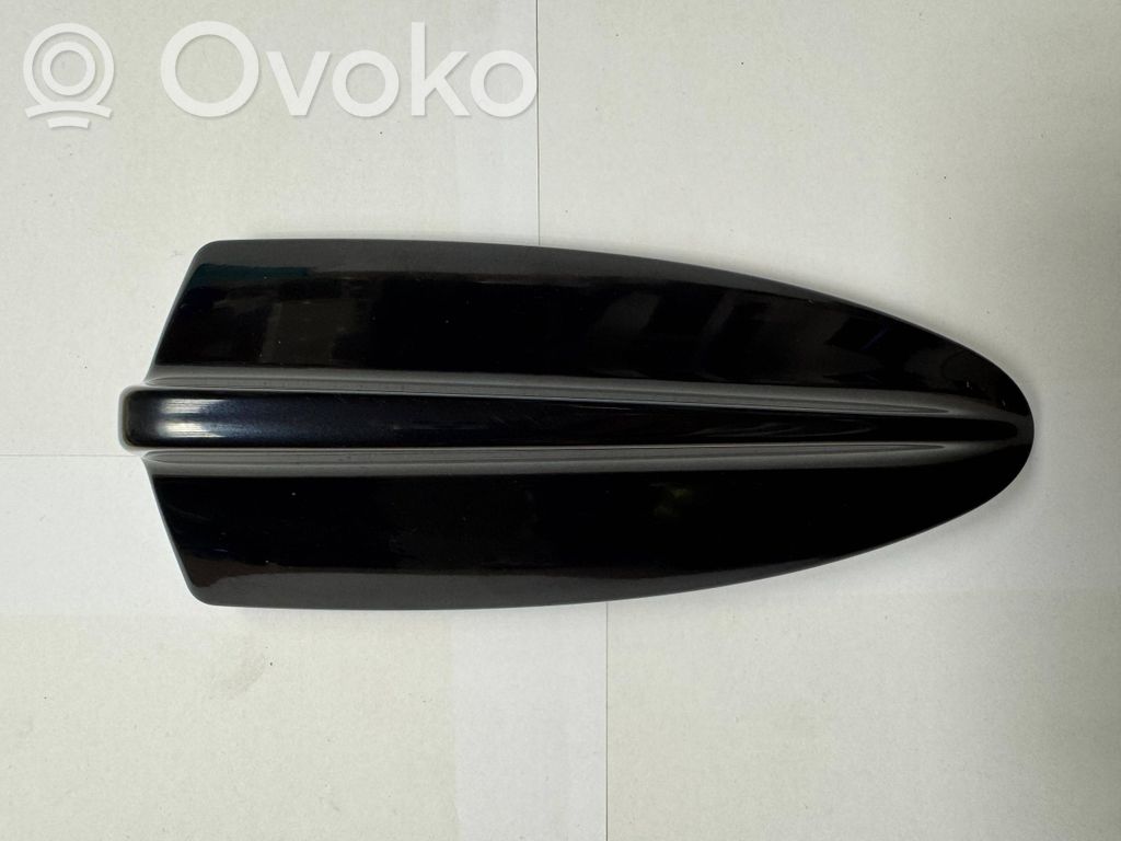 BMW X5 E70 Cubierta de la antena del techo (GPS) 