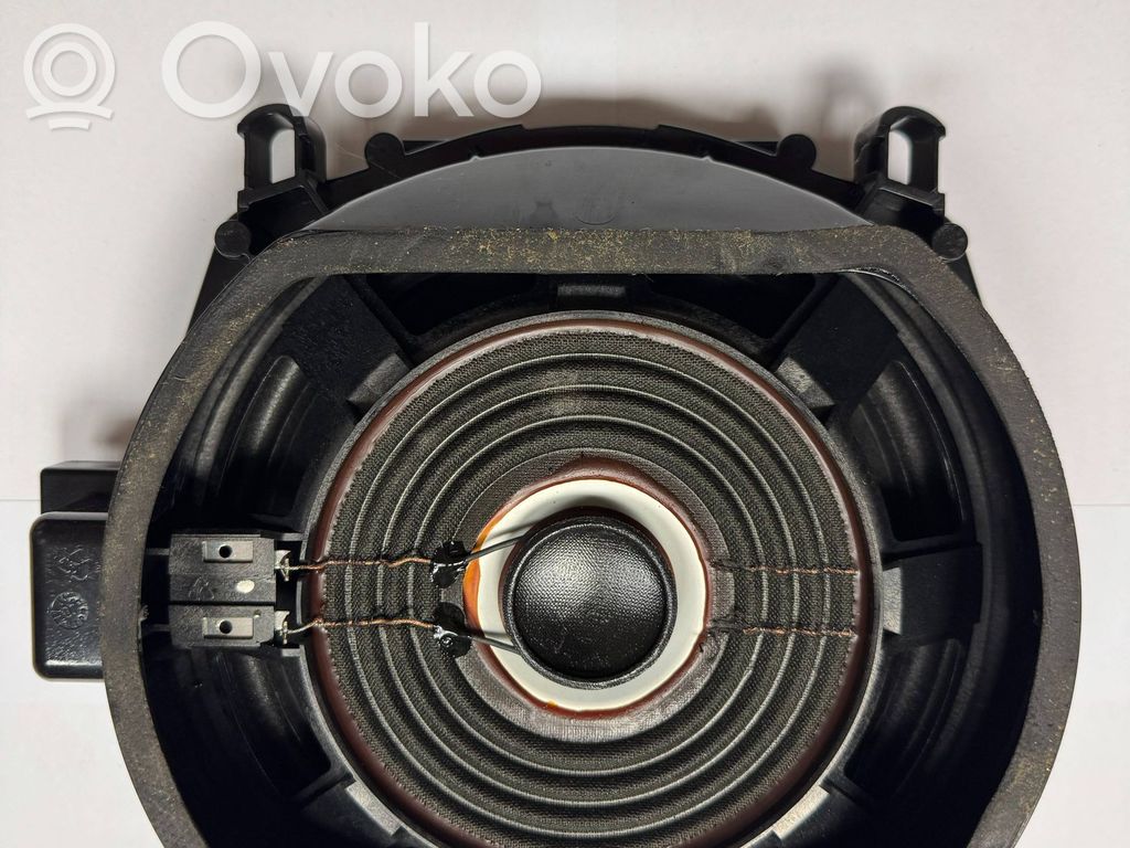 BMW X5 E70 Subwoofer 
