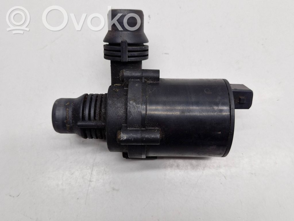 BMW X5 E70 Pompe à eau de liquide de refroidissement 