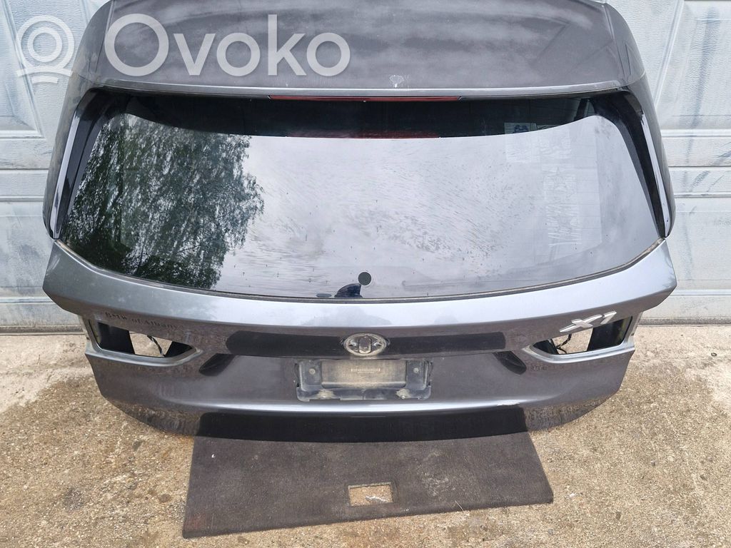 BMW X1 F48 F49 Galinis dangtis (bagažinės) 