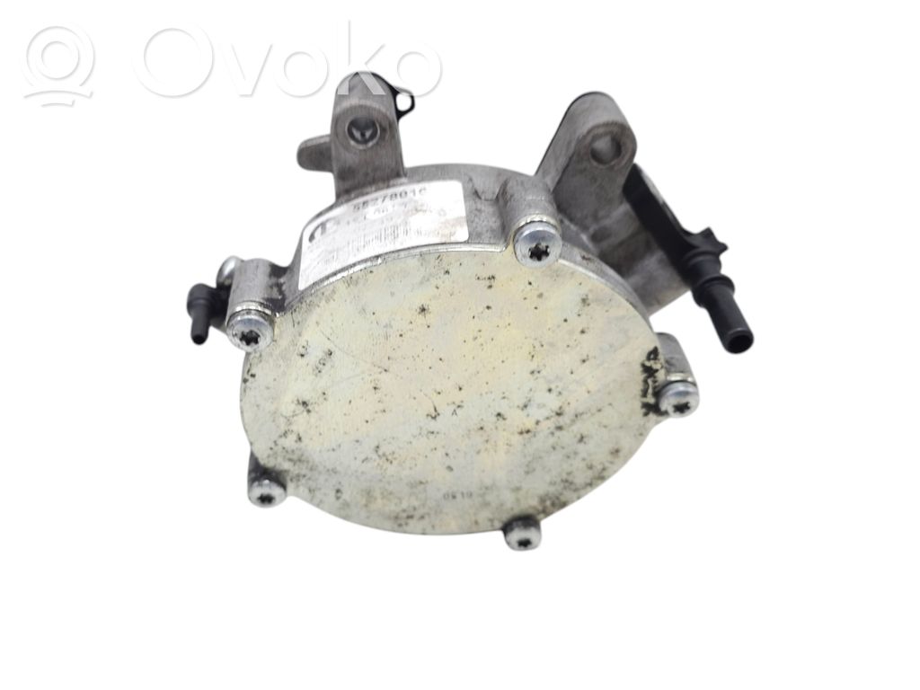 Alfa Romeo Giulietta Vacuum pump 
