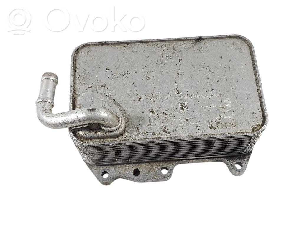 Audi Q7 4M Oil filter mounting bracket 
