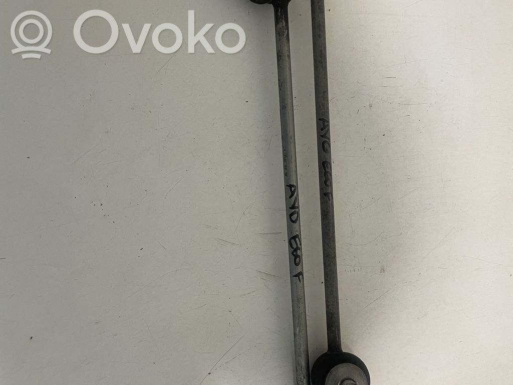 BMW 5 E60 E61 Vairo traukė 