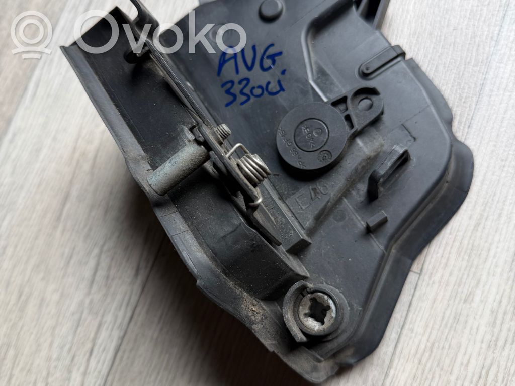 BMW 3 E46 Priekinė durų spyna 