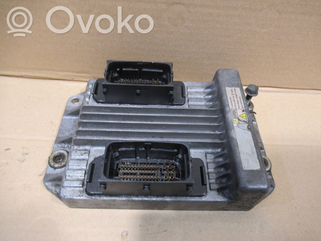 Opel Astra H Engine control unit/module 