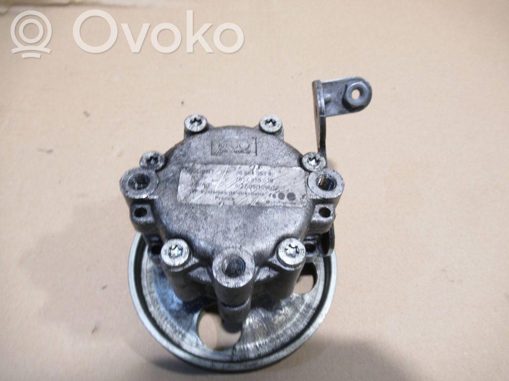 Peugeot Partner Power steering pump 