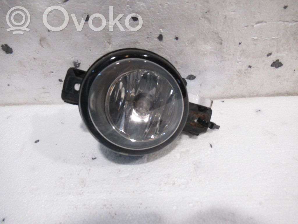 Renault Clio II Miglas lukturis priekšā 