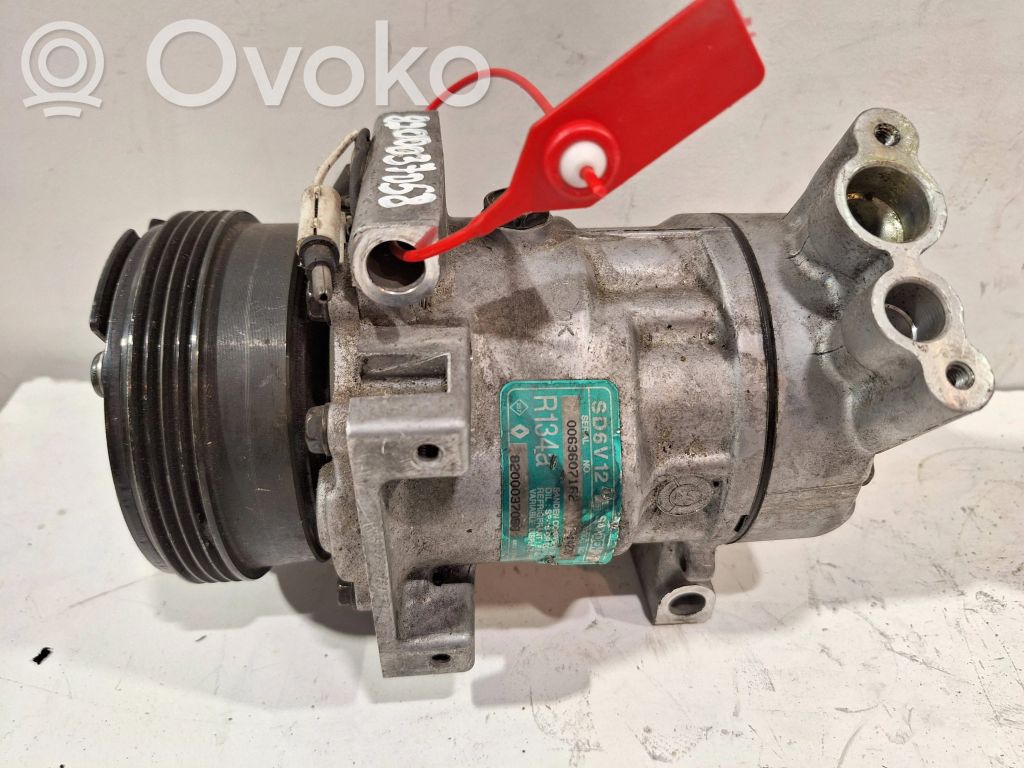 Renault Kangoo I Air conditioning (A/C) compressor (pump) 