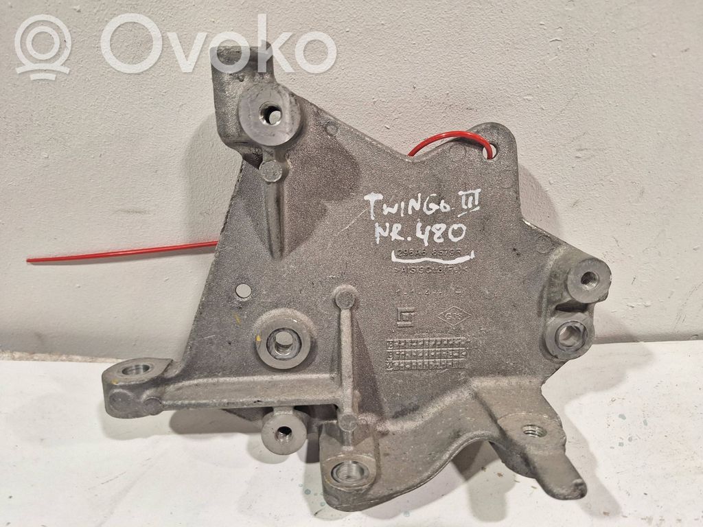 Renault Zoe A/C compressor mount bracket 