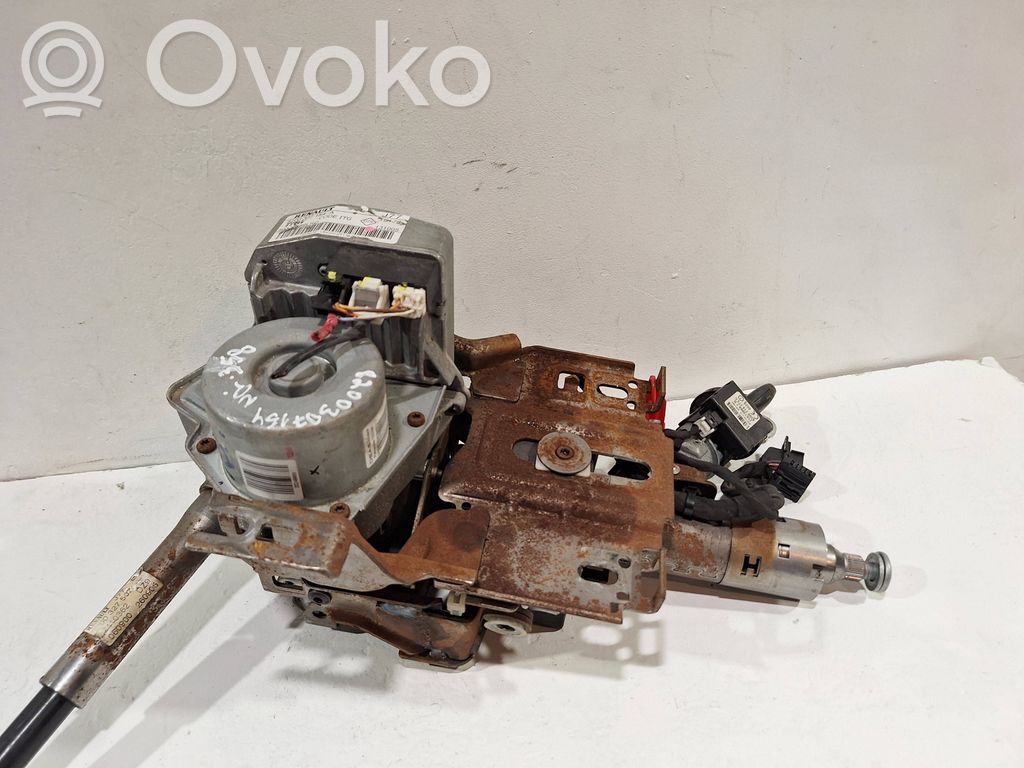 Renault Clio III Steering wheel axle 