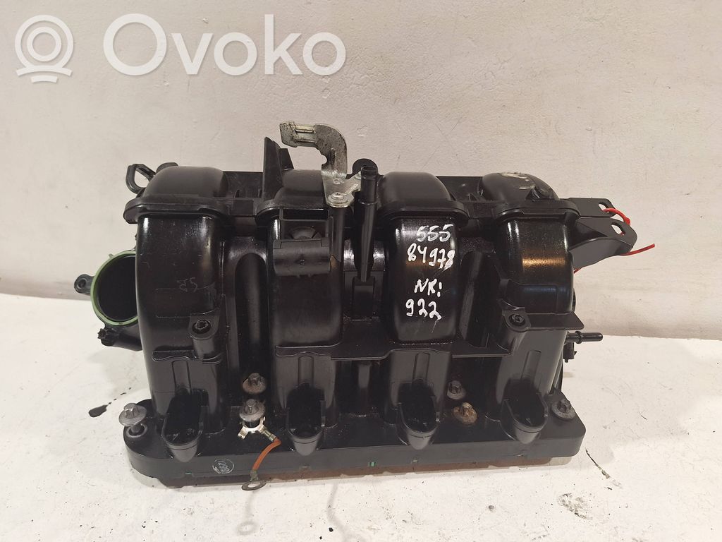 Opel Corsa E Kolektorius įsiurbimo 