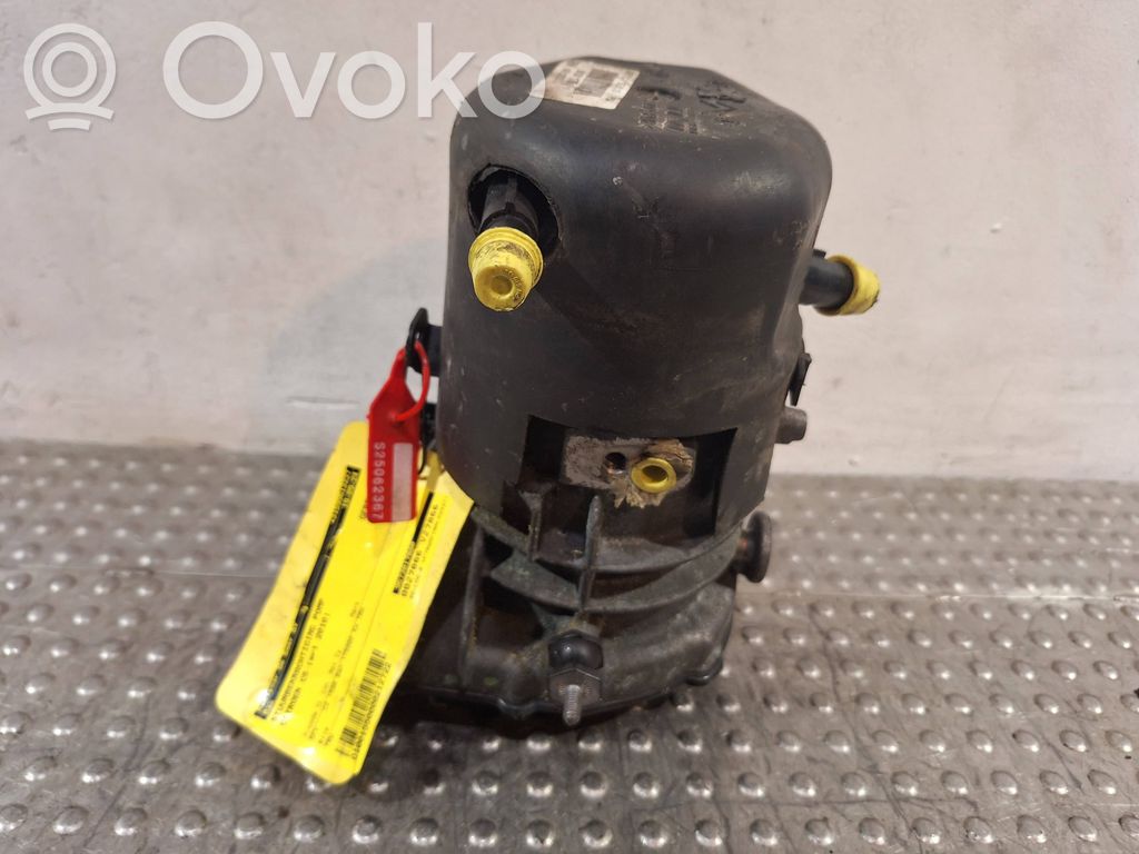 Citroen C5 Ohjaustehostimen pumppu 