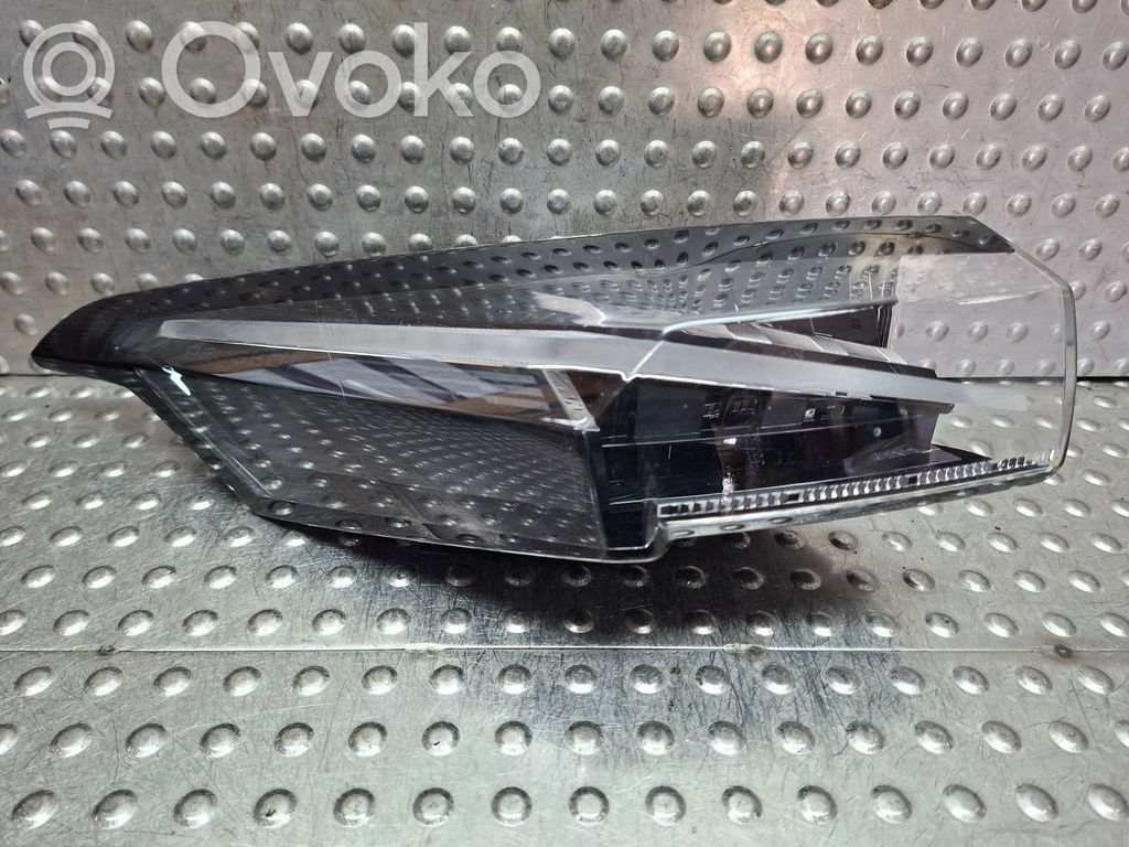 Peugeot 308 Aizmugurējais lukturis virsbūvē 
