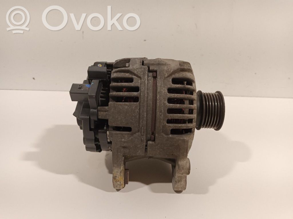 Volkswagen Polo V 6R Генератор 