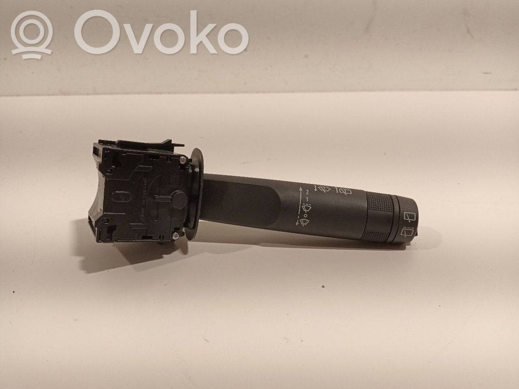 Opel Karl Wiper control stalk 