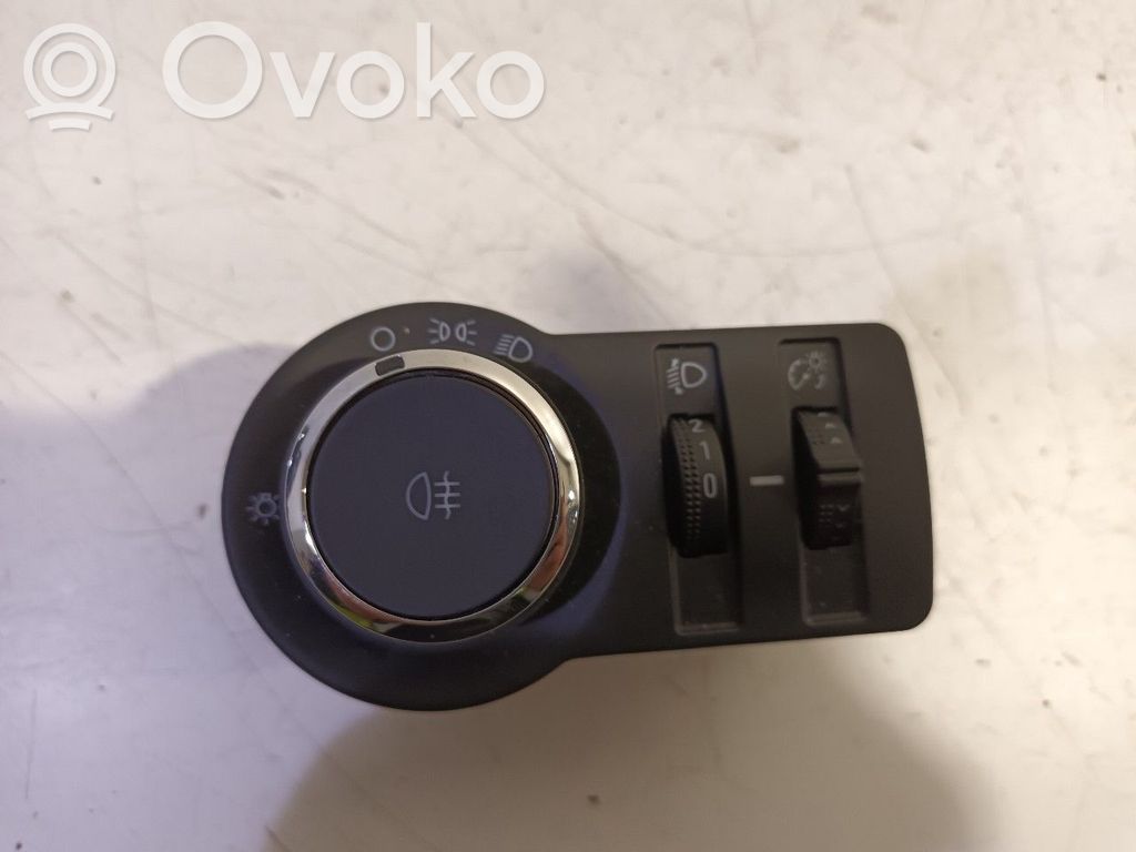 Light switch   95248631,95248631