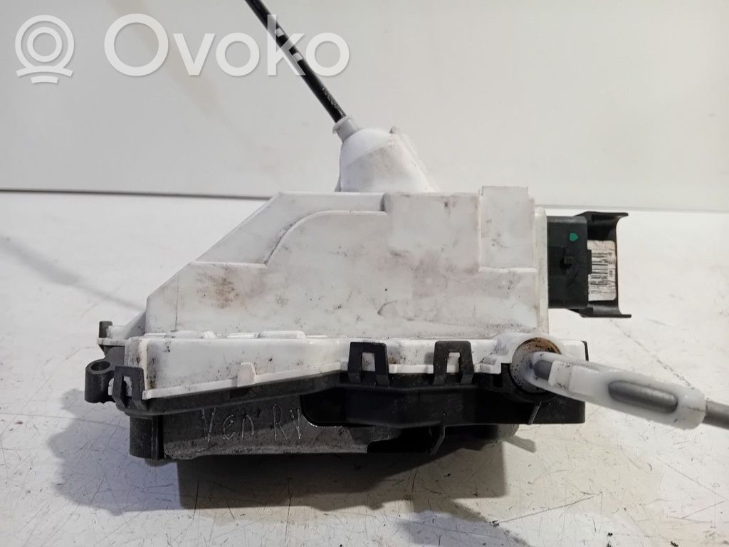 Citroen C4 Cactus Front door lock 