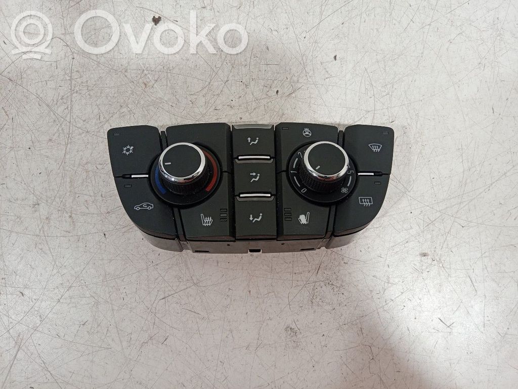 Opel Astra J Climate control unit 
