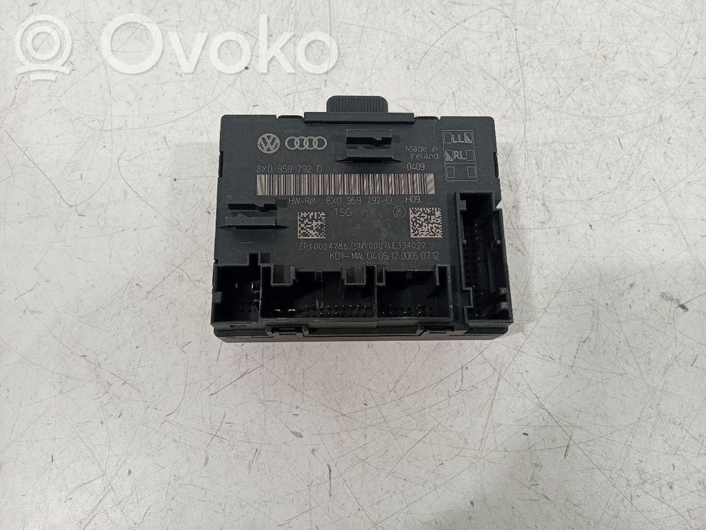 Audi Q3 8U Door central lock control unit/module 
