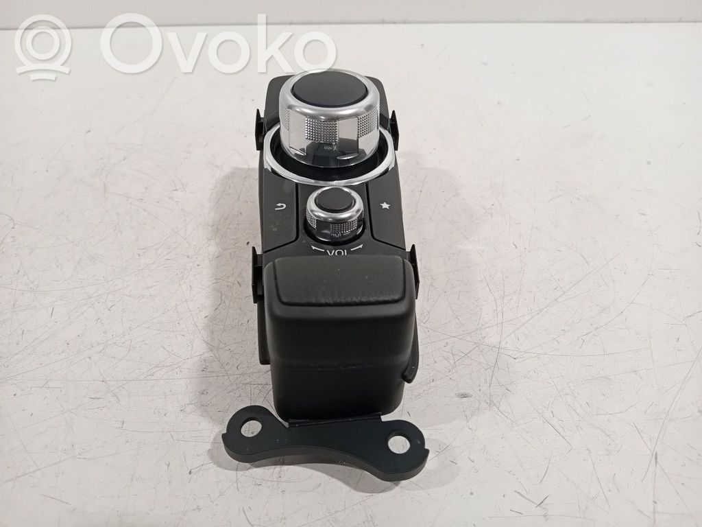 Mazda 2 Unité de commande console centrale 