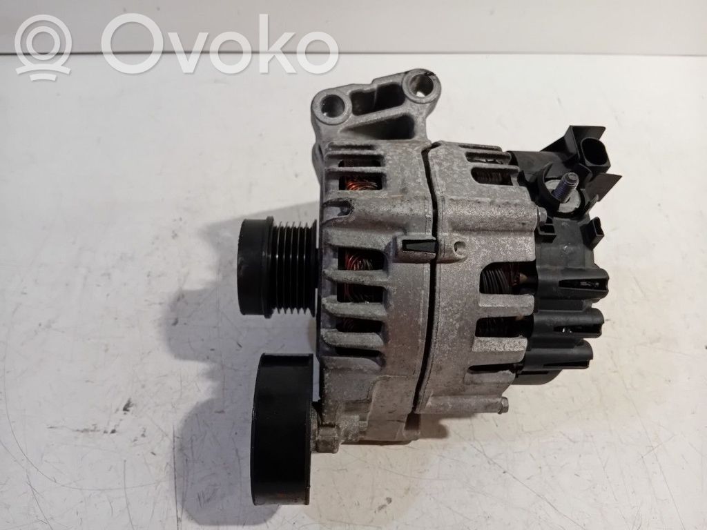 Volvo V70 Ģenerators 
