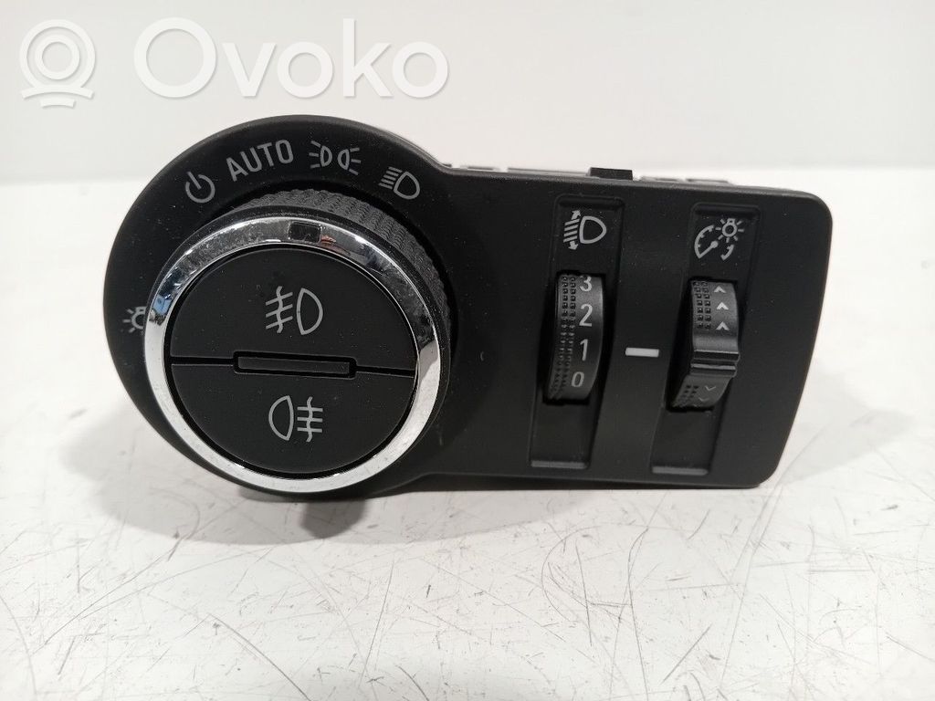 Opel Mokka Light switch 