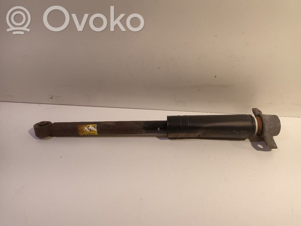 Takaiskunvaimennin
