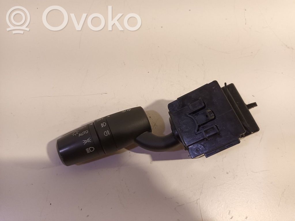 Mazda CX-5 Interruptor/palanca de limpiador de luz de giro 