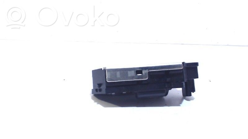 Tailgate/trunk/boot lock/catch/latch   9684648690