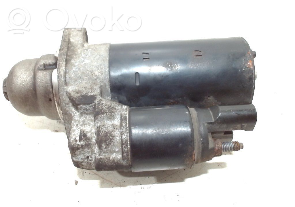 Audi A6 S6 C6 4F Starteris 