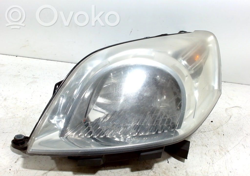 Peugeot Bipper Headlight/headlamp 