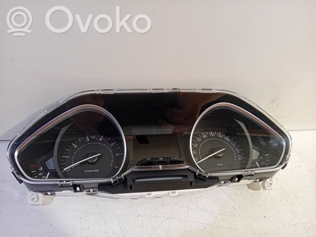 Peugeot 208 I Licznik / Prędkościomierz 