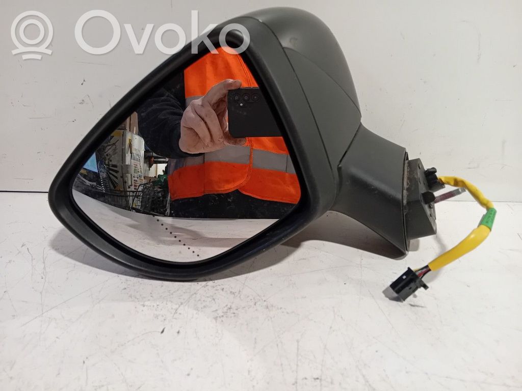 Renault Captur II Front door electric wing mirror 
