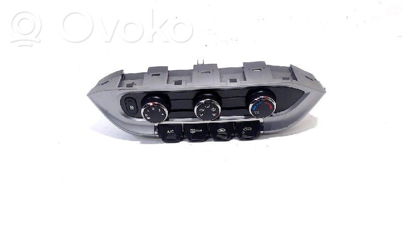 KIA Rio Climate control unit 