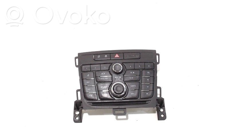 Opel Zafira C Unidad de control de la consola central 