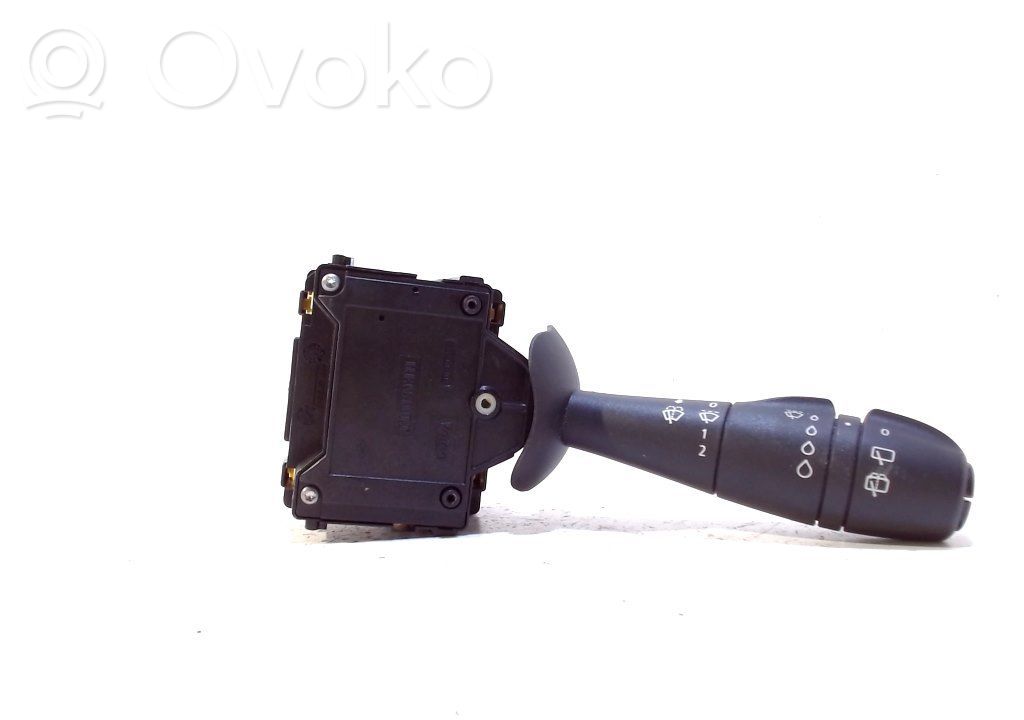 Renault Twingo III Valytuvų rankenėlė 