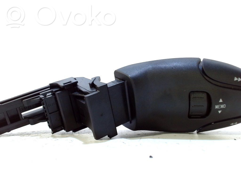Citroen C3 Steering wheel buttons/switches 
