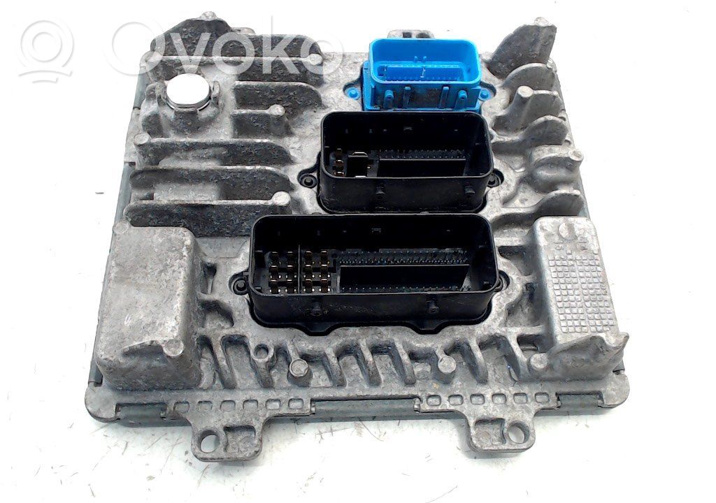 Opel Corsa E Engine control unit/module 