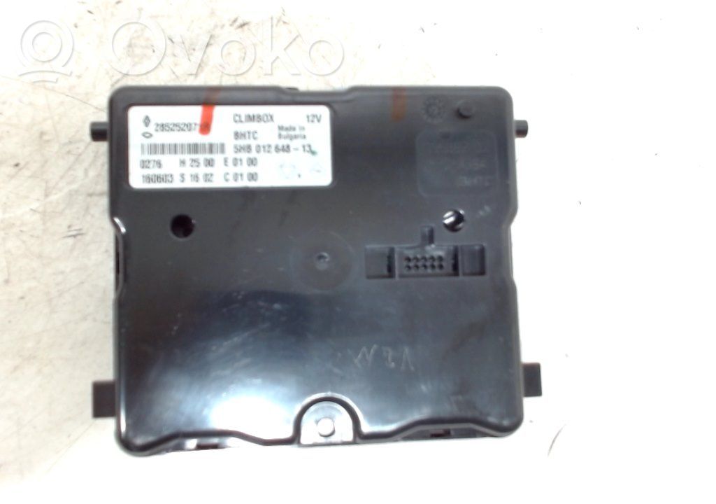 Renault Megane IV Climate control unit 