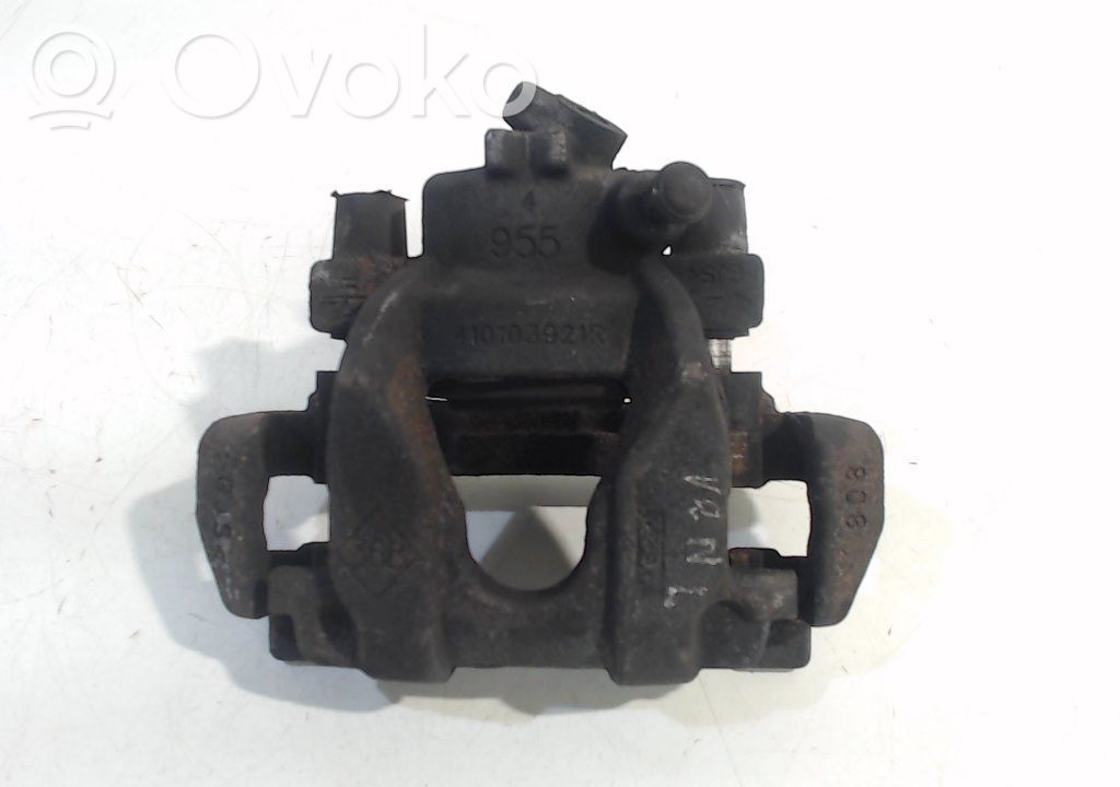 Renault Twingo III Front brake caliper 