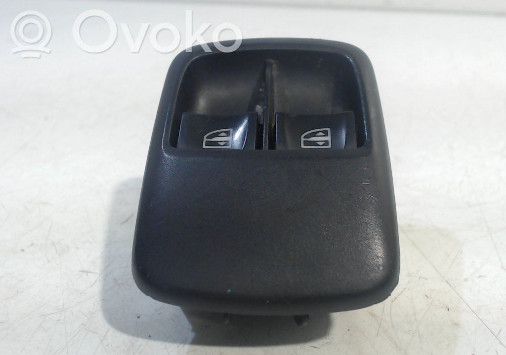 Smart ForFour II W453 Electric window control switch 