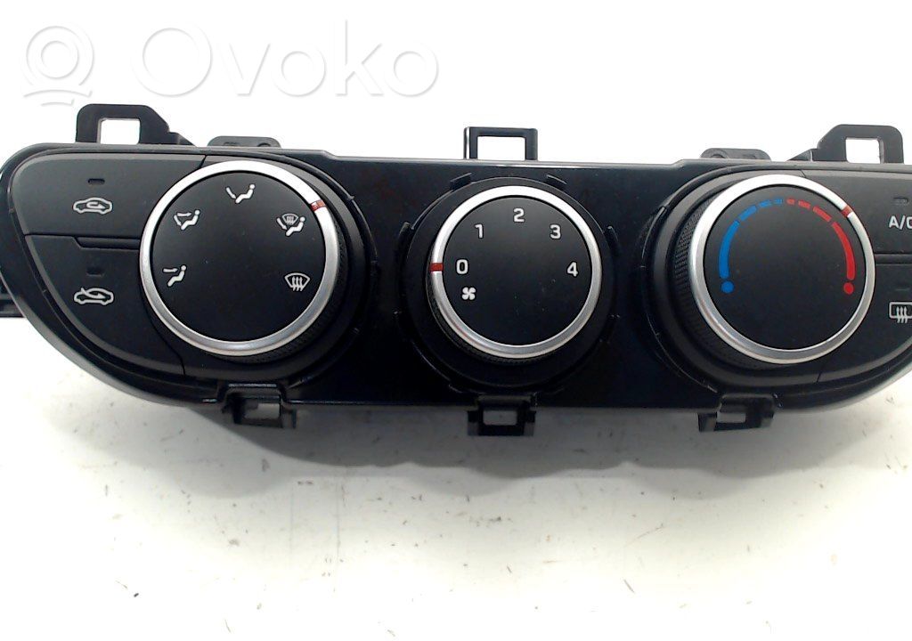 Hyundai i10 Climate control unit 