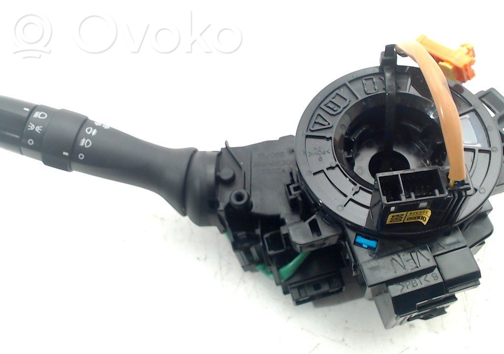 Peugeot 108 Commodo, commande essuie-glace/phare 