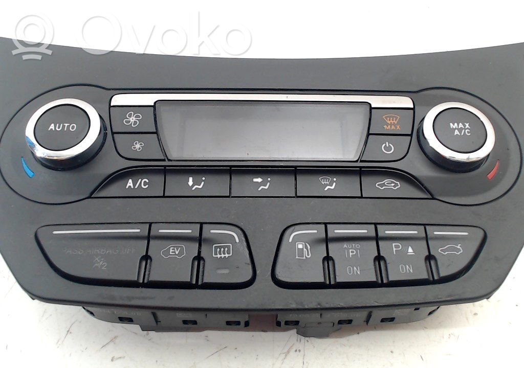 Ford C-MAX II Panel klimatyzacji 