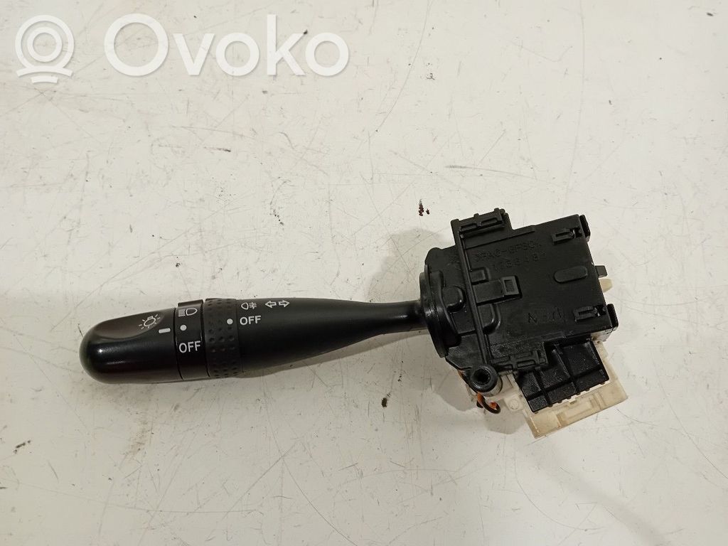Daihatsu Sirion Interruptor/palanca de limpiador de luz de giro 