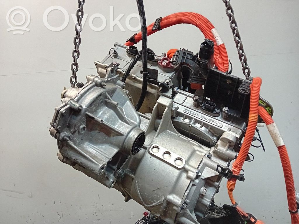 Variklis   4DB401