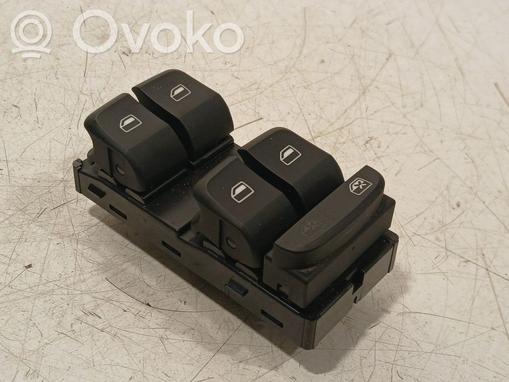 Audi A3 S3 8V Electric window control switch 