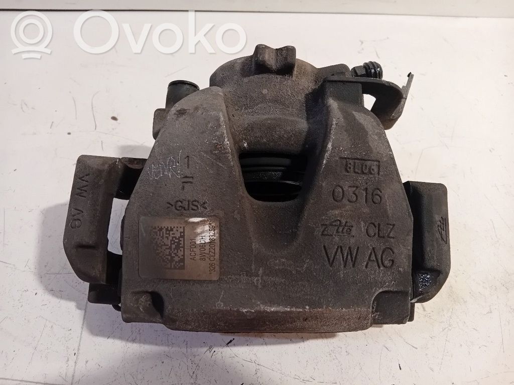 Audi A4 S4 B9 Priekinis suportas 